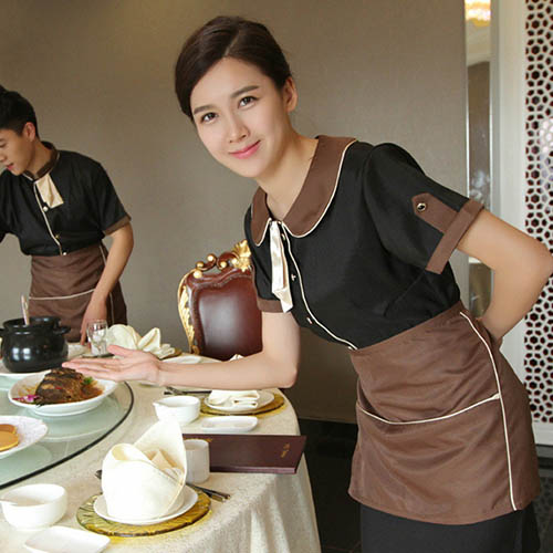 pekerja restoran